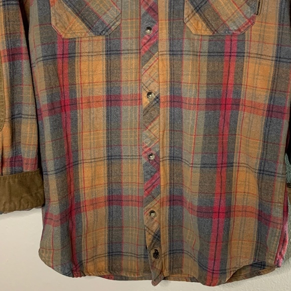 Legendary Whitetails Mens Shirt Jacket M Gray Tan Red Plaid Contrasting Cuff - Picture 5 of 13